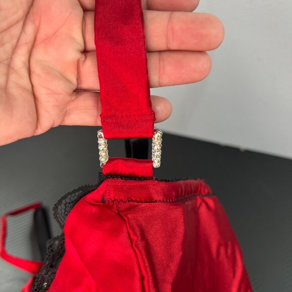 NWT Cacique Womens Red & Black Lace Corset Bustier Top Size 18/20 Boning Lace Up - Picture 4 of 8